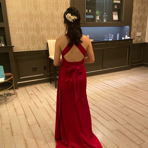 Red Floor length Dress with wrapped details and open back size 2 - Picture 4 of 5